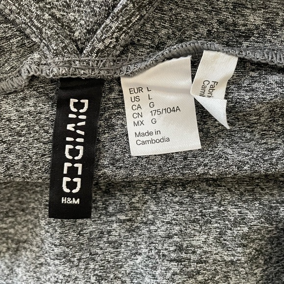 🛍Opened back A shape gray dress size L - Picture 3 of 4